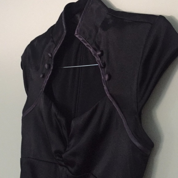 Black dress - Picture 5 of 7